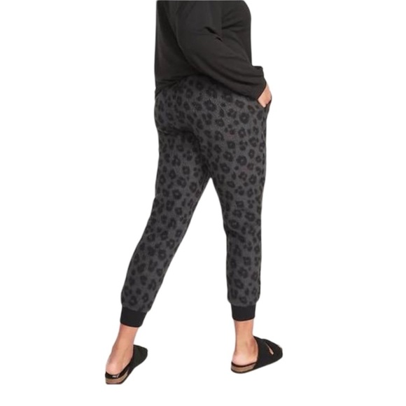 Old Navy Mid-Rise Vintage Sherpa Sweatpants NWT Size XS - Picture 2 of 8